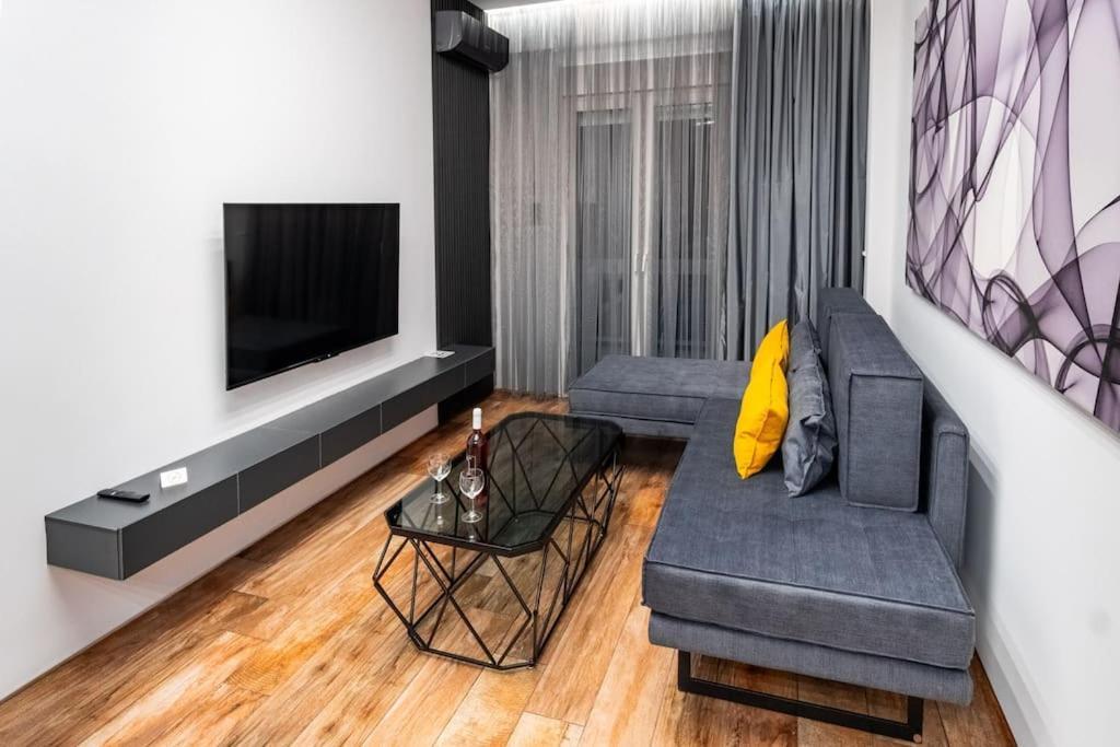 The Modern Flat 25 Apartment Атина Екстериор снимка
